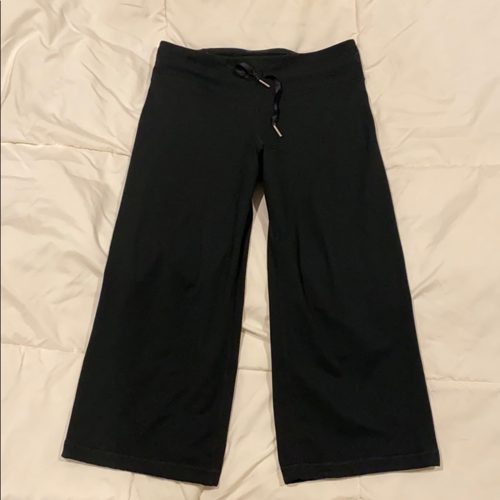 Under Armour Wide Leg Capris